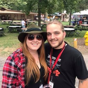 Meet your Posher, Malory